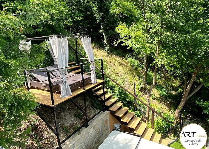 Arttrend Luxury Villa *